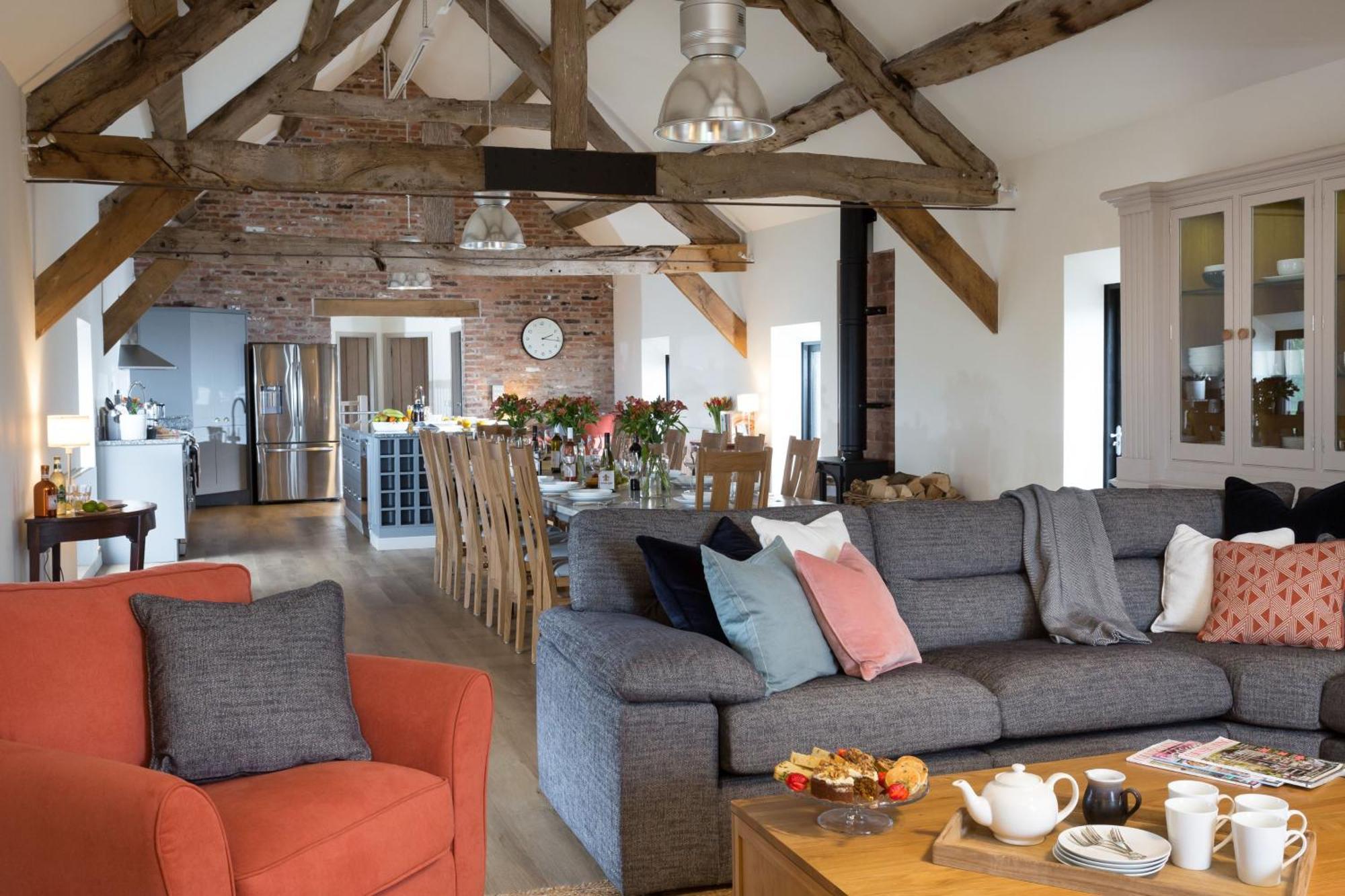 The Barn At Plas Ashpool Sleeps 8 Llandyrnog Exteriör bild