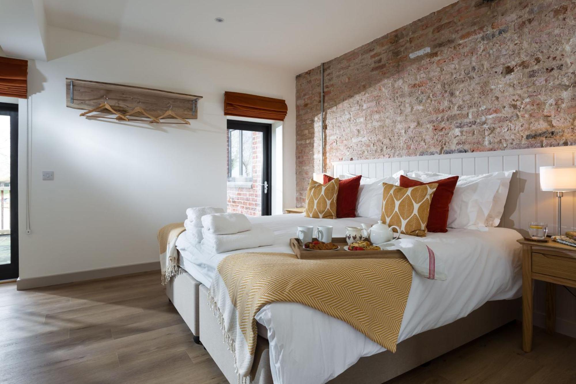 The Barn At Plas Ashpool Sleeps 8 Llandyrnog Exteriör bild